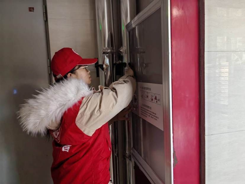 190c868ffd58d0f1ef13cc30d53cb402